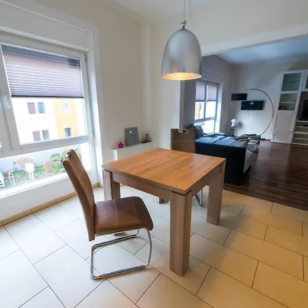 Apartment 4 You